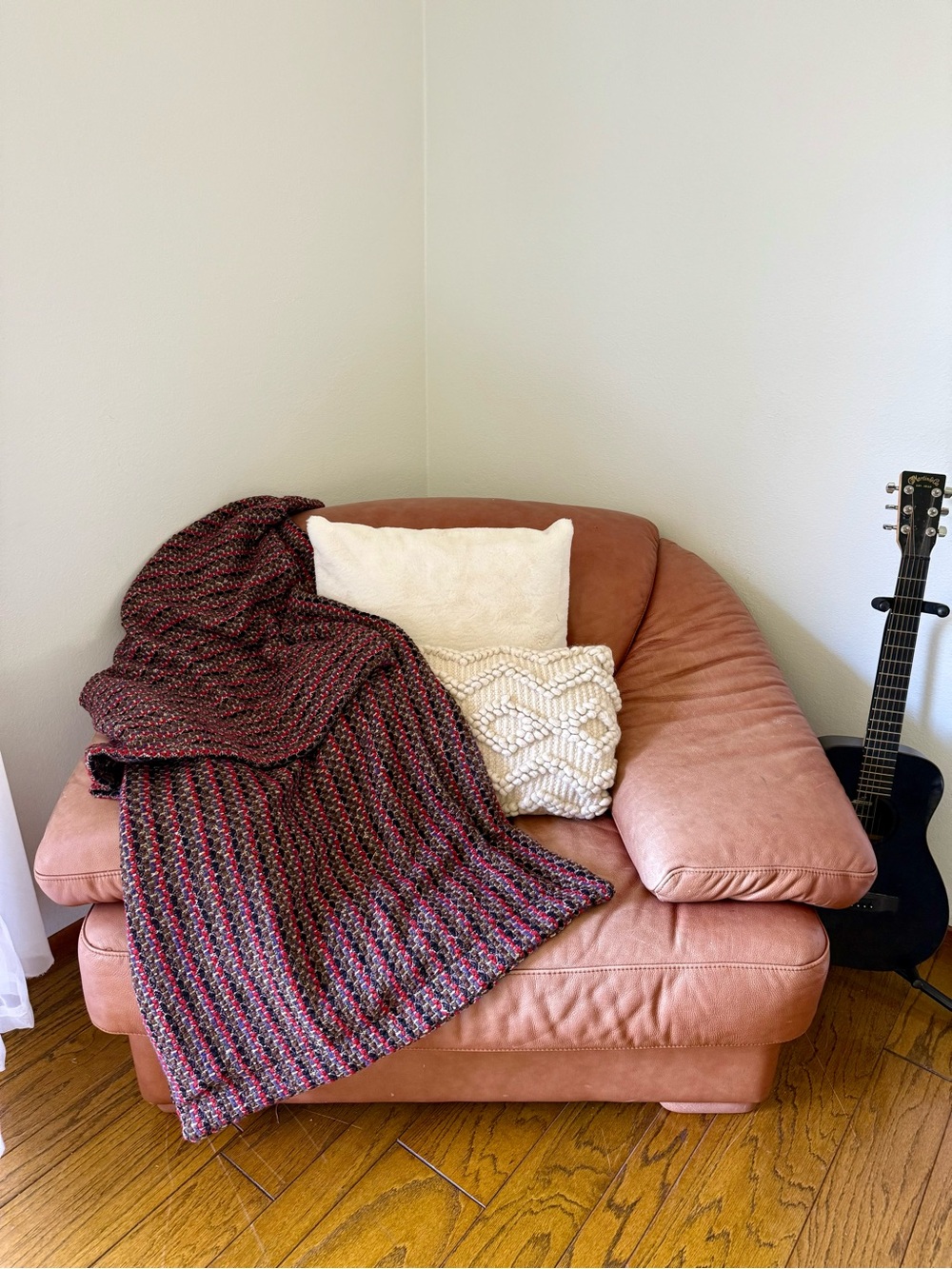 Reversible Knit Throw Blanket in Red and Black